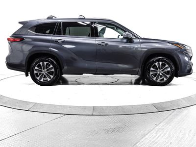 2020 Toyota Highlander Hybrid - Photo 14