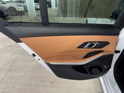 2024 BMW 3 Series — photo 19 view