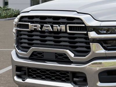 2026 Ram 5500HD — photo 11 view