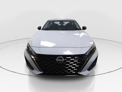 2024 Nissan Altima - Photo 2