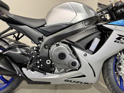 2026 Suzuki GSX-R600 - Photo 13