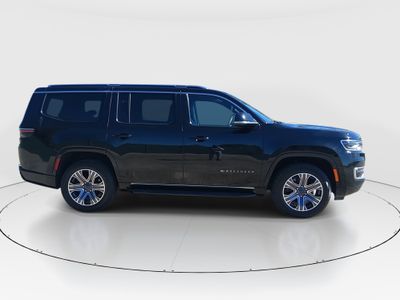 2024 Jeep Wagoneer - Photo 8