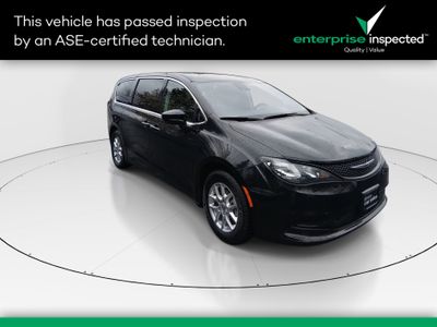 2023 Chrysler Voyager - Photo 1