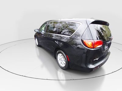 2023 Chrysler Voyager - Photo 5