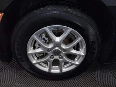 2023 Chrysler Voyager - Photo 10