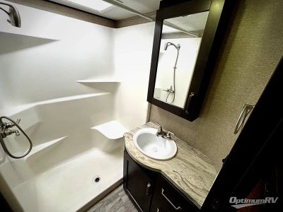 2021 Grand Design Reflection — photo 15 view