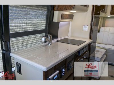 2019 Passage 3500 - Photo 12