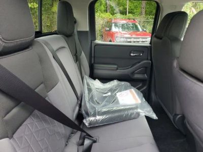 2026 Nissan Frontier — photo 27 view