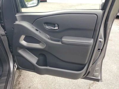 2026 Nissan Frontier — photo 31 view