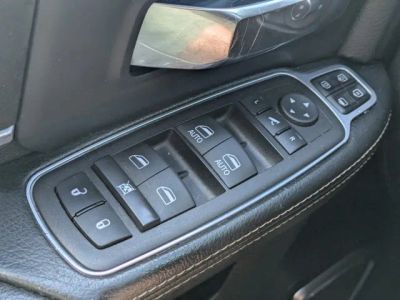 2024 Ram 3500 — photo 17 view