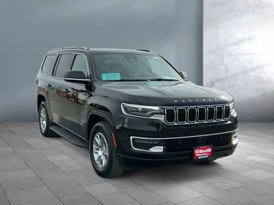 2023 Jeep Wagoneer - Photo 8