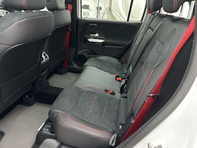 2026 Mercedes-Benz GLB — photo 24 view