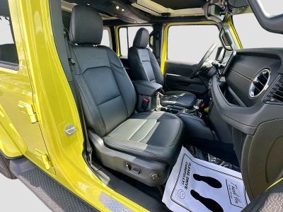 2024 Jeep Wrangler — photo 28 view