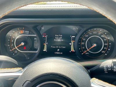 2024 Jeep Wrangler — photo 12 view