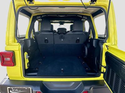 2024 Jeep Wrangler — photo 26 view