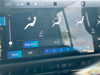 2024 Jeep Wrangler — photo 21 view