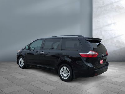 2017 Toyota Sienna — interior view