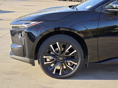 2026 Toyota bZ - Photo 6