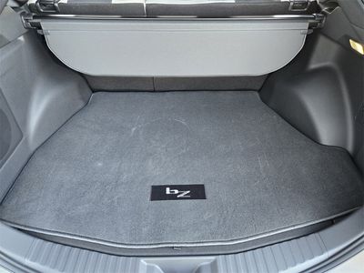 2026 Toyota bZ - Photo 21