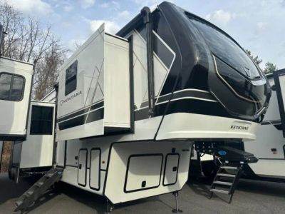 2026 Keystone RV Montana - Photo 2