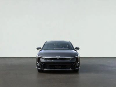 2026 Kia K4 — side profile view