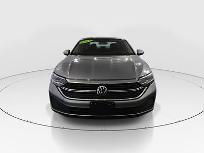 2024 Volkswagen Jetta - Photo 2
