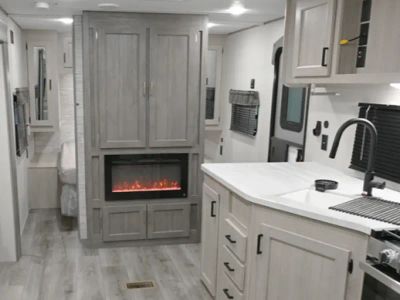 2026 Coachmen RV Catalina Legacy - Photo 2