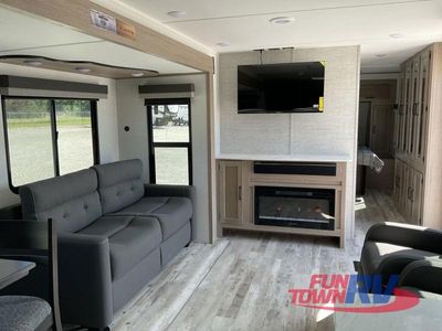 2025 Gulf Stream RV Yellowstone Ranch Edition - Photo 24