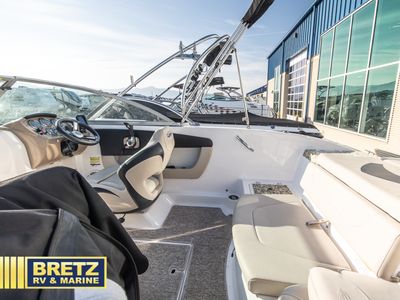2016 Chaparral Boats Chaparral - Photo 11