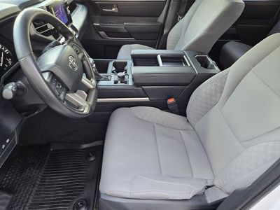 2025 Toyota Tundra - Photo 8