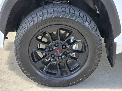 2025 Toyota Tundra - Photo 7