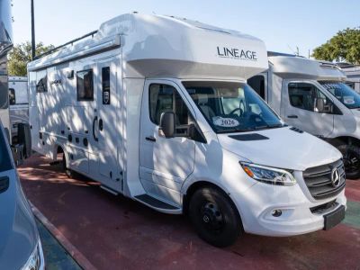 2026 Grand Design LINEAGE SERIES M - Photo 20