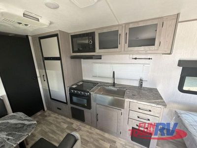2022 Dutchmen RV Kodiak - Photo 11