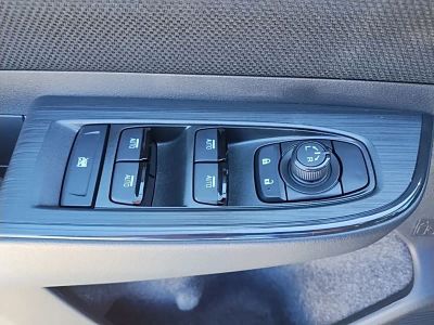 2026 Subaru Outback — photo 18 view