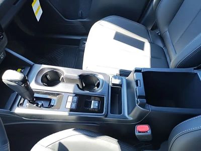 2026 Subaru Outback — photo 30 view