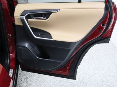 2024 Toyota RAV4 AWD — photo 38 view
