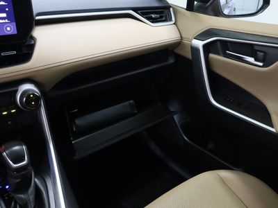 2024 Toyota RAV4 AWD — photo 25 view