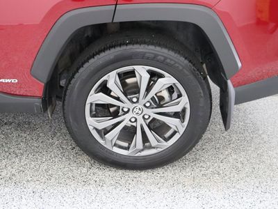 2024 Toyota RAV4 AWD — photo 10 view
