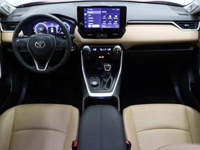 2024 Toyota RAV4 AWD — photo 33 view
