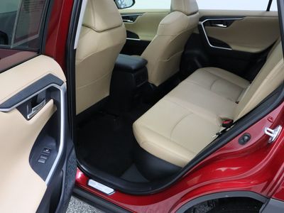 2024 Toyota RAV4 AWD — photo 30 view