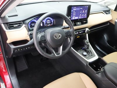 2024 Toyota RAV4 AWD — photo 13 view