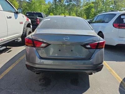 2024 Nissan Altima - Photo 2