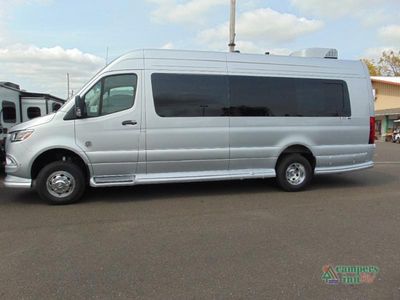 2025 OGV Luxury Coach V-RV - Photo 3