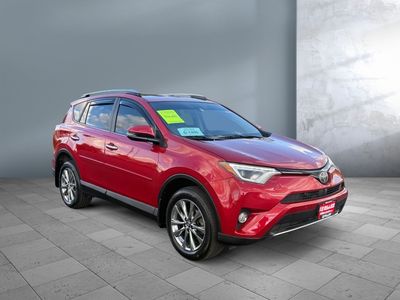 2017 Toyota RAV4 - Photo 2