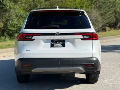 2024 Toyota Grand Highlander - Photo 12