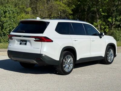 2024 Toyota Grand Highlander - Photo 13