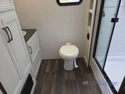 2022 Dutchmen RV Atlas — photo 23 view