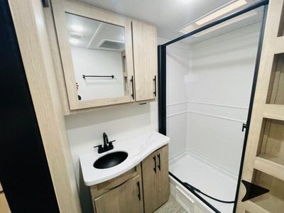 2026 Grand Design Imagine XLS - Photo 28