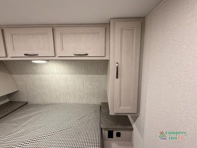 2026 Cruiser Embrace - Photo 37