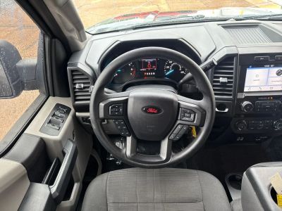 2019 Ford F-150 - Photo 2